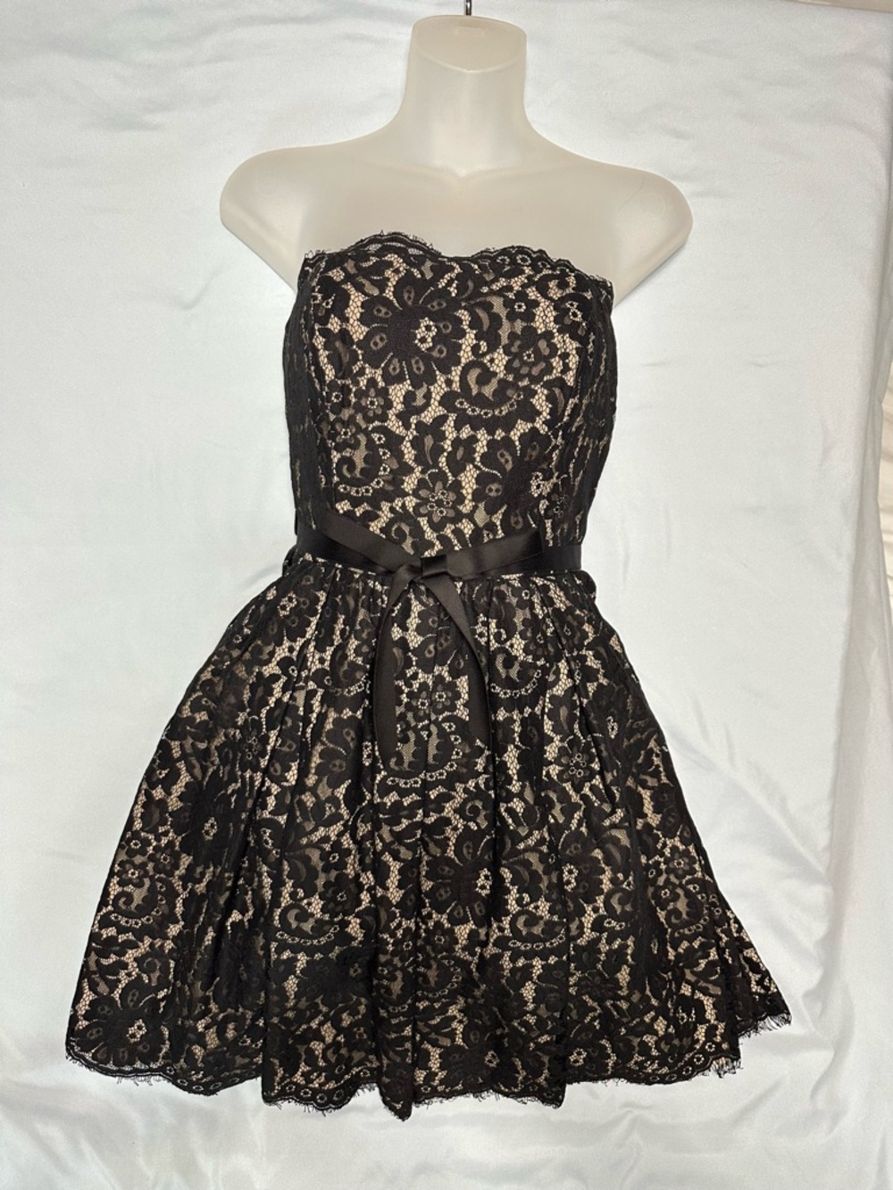 Liberated & Free Genuine Denim Co. Black Lace Dress Sweetheart Size 6
